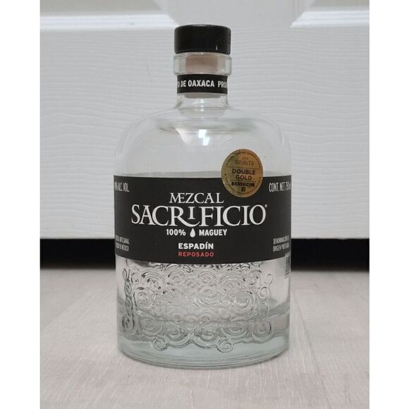 EMPTY Collectible Top Shelf Tequila Mezcal Sacrificio Reposado Bottle - Picture 3 of 8